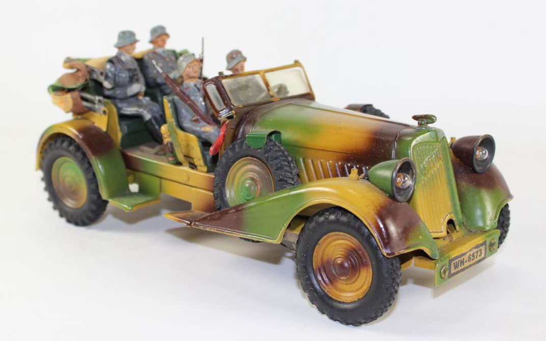 Military Vehicles - We stock heirloom toy soldiers and