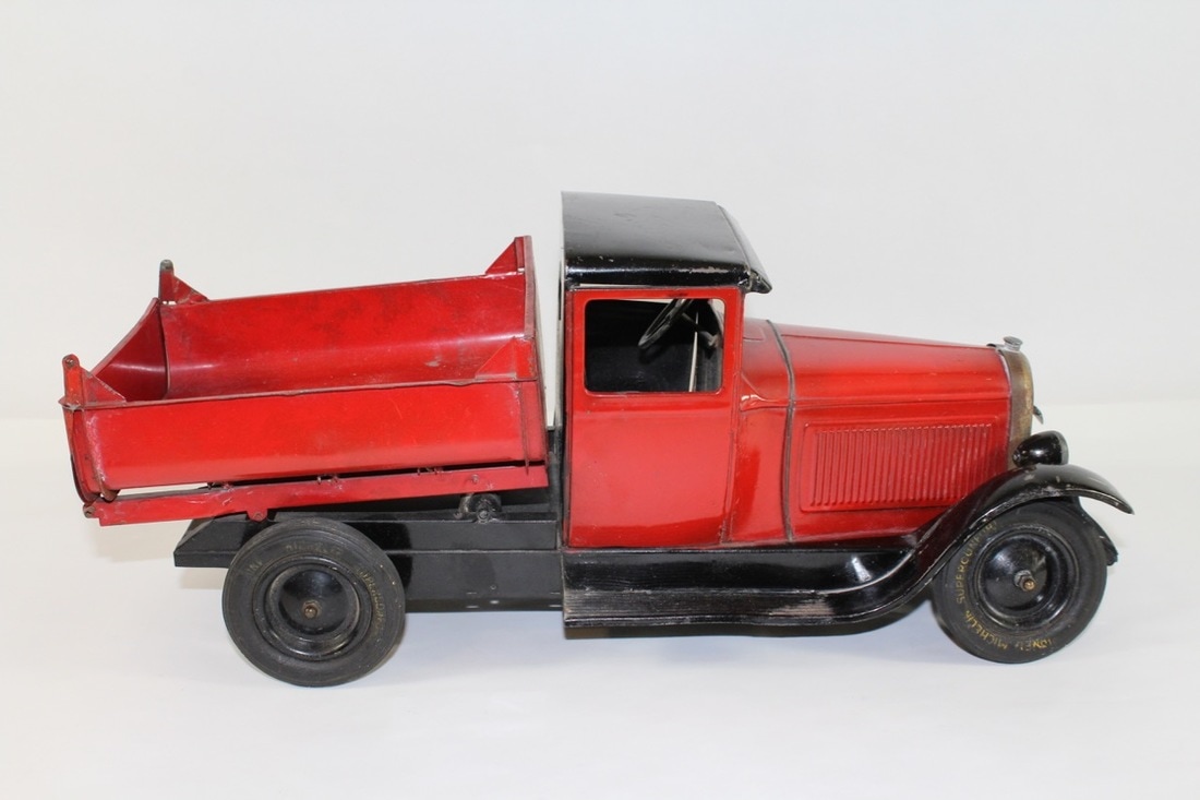 steel trucks toys